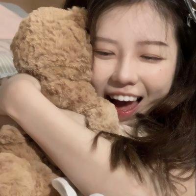 阳光女子合唱团海报